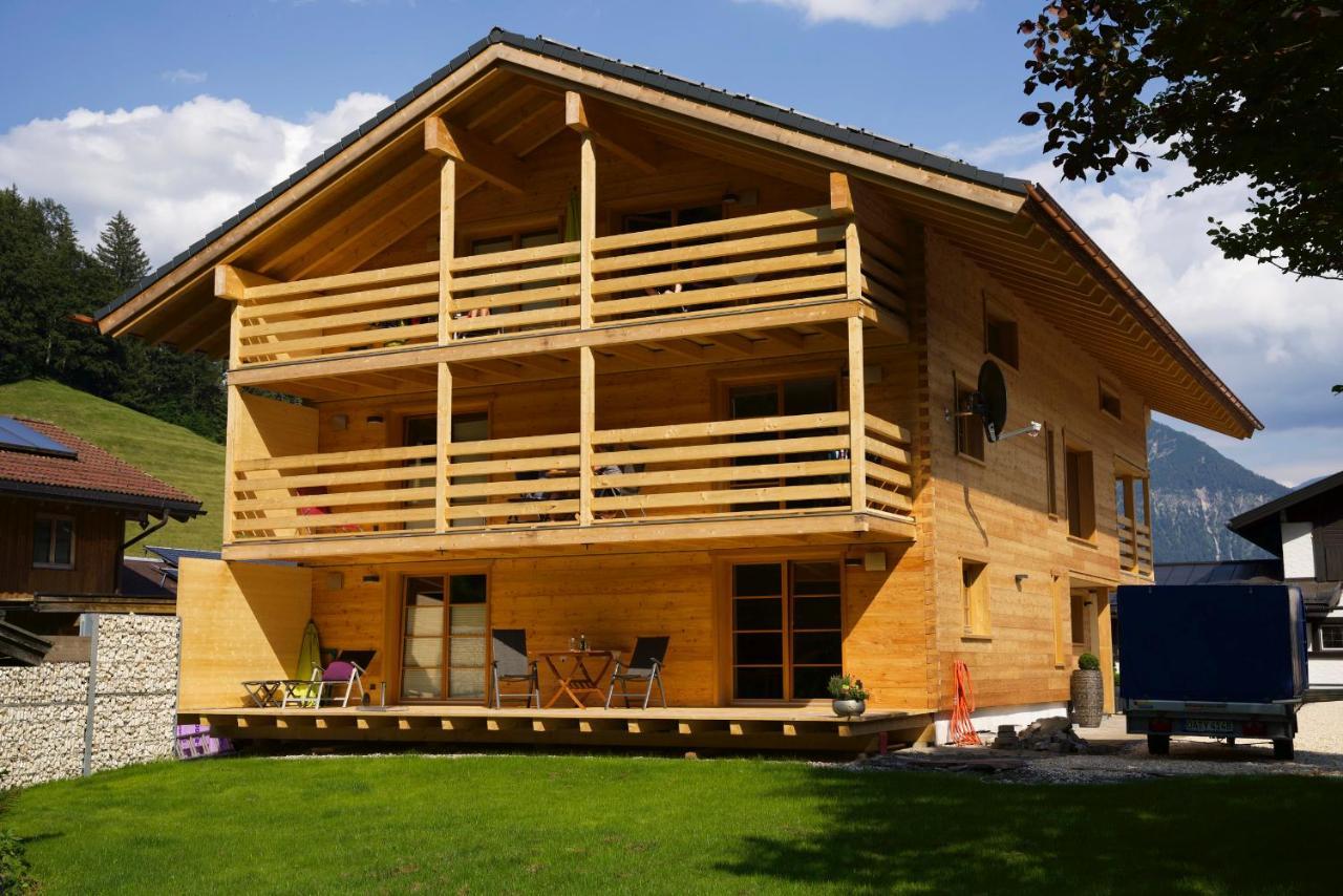 Leos Alpenchalet - Inclusive Sommer Bergbahnticket Und E-Auto Ladestation Oberstdorf Zewnętrze zdjęcie